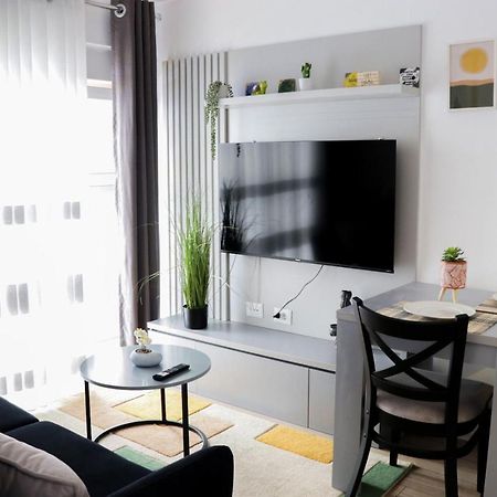Comfy Studio At 'Mangalem21 Complex' Parking-Wifi-Ac-View Tirana Buitenkant foto