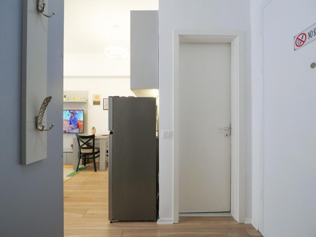 Comfy Studio At 'Mangalem21 Complex' Parking-Wifi-Ac-View Tirana Buitenkant foto